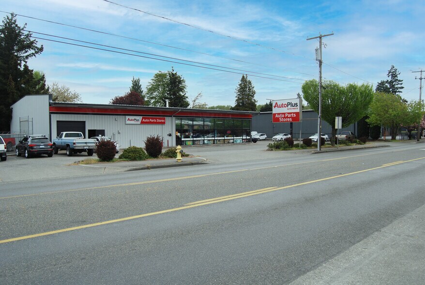 More Photos Of 427 E Main Ave, Puyallup Freestanding For Sale