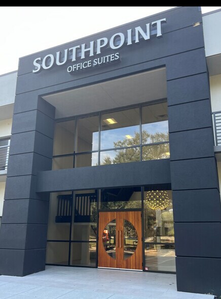 More Photos Of 4110 Southpoint Blvd, Jacksonville Coworking Space