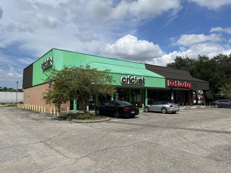 More Photos Of 5243 Normandy Blvd, Jacksonville Storefront For Sale