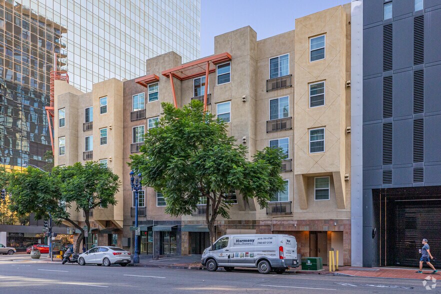 More Photos Of 1435 India St, San Diego Apartments For Lease