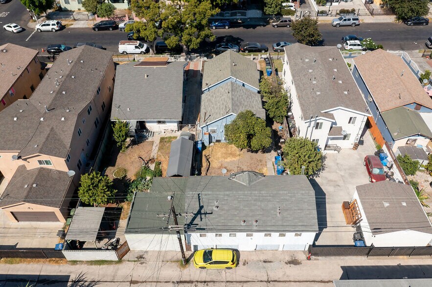 More Photos Of 212 E 62nd St, Los Angeles Apartments For Sale
