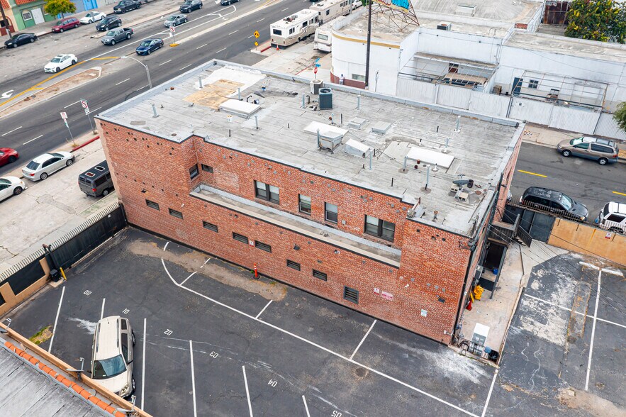 More Photos Of 8625-8629 S Vermont Ave, Los Angeles Apartments For Sale