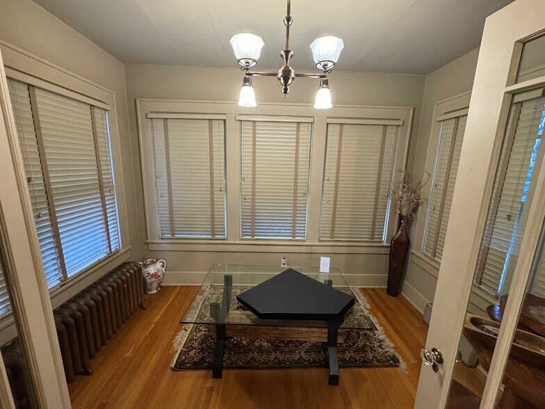 More Photos Of 1410 River Rd, Eugene Office For Lease