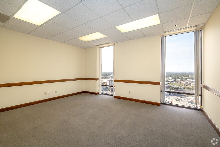 Photo of 20th Floor Ste 2050