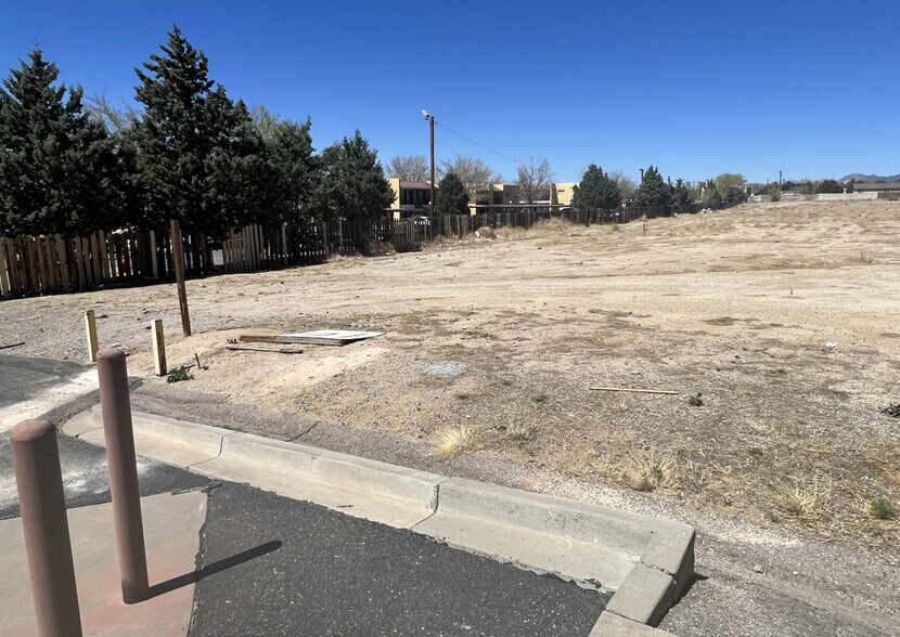 More Photos Of 12815 Central Ave NE, Albuquerque Storefront Retail Office For Lease