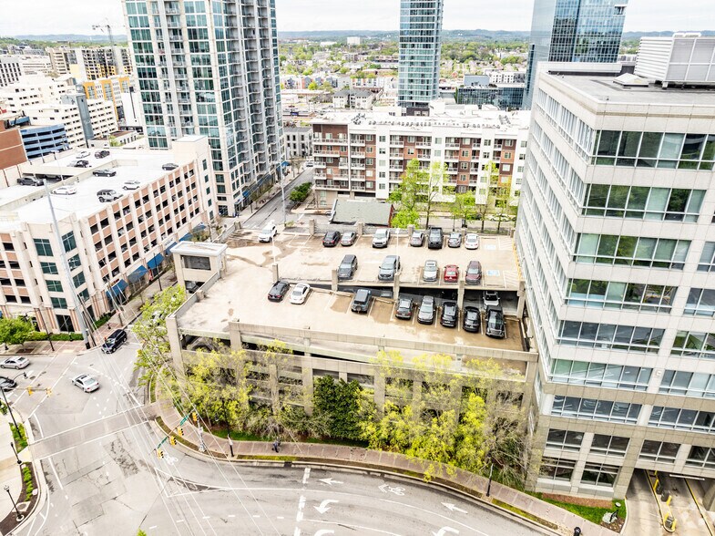 More Photos Of 1600 Division St, Nashville Coworking Space