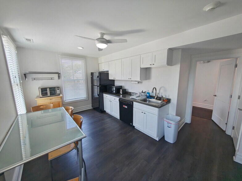 More Photos Of 3 Hulme Ave, Hulmeville Loft Creative Space For Lease