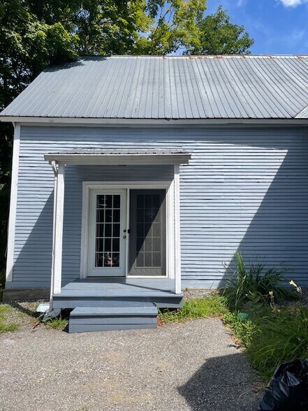 More Photos Of 3537 Vt-100, Waterbury Center Storefront Retail Office For Lease