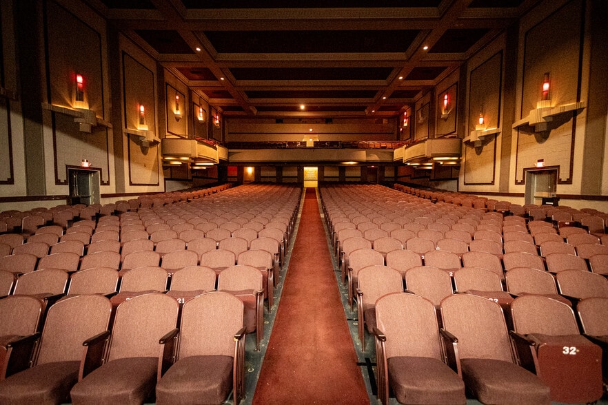 More Photos Of 312 Eau Claire St, Eau Claire Movie Theatre For Sale