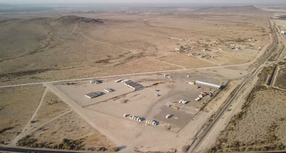 More Photos Of 32105 W Salome Hwy, Arlington Land For Lease