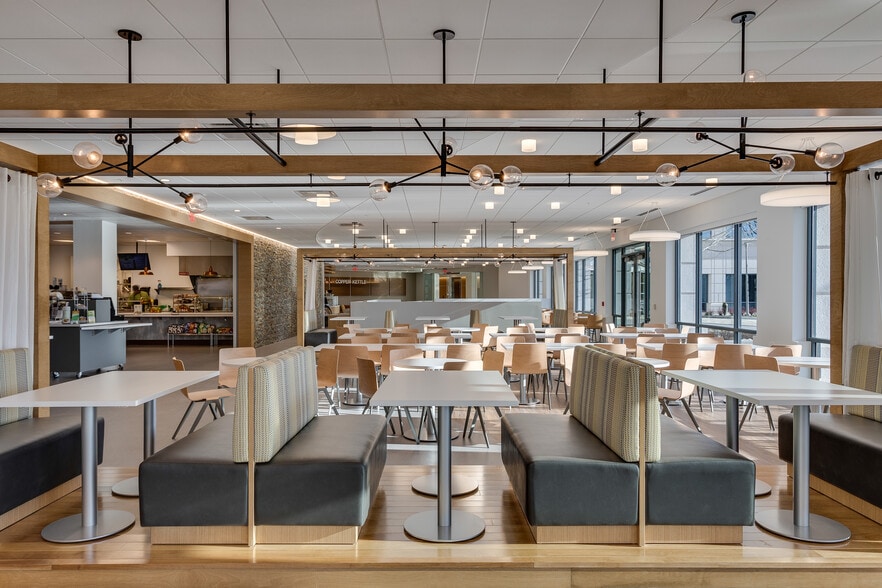 More Photos Of 13865 Sunrise Valley Dr, Herndon Office For Sale