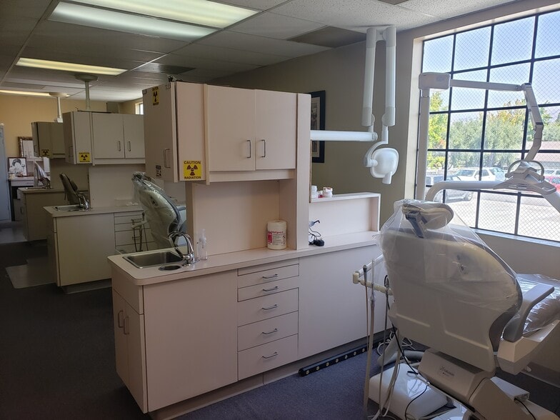 More Photos Of 125 N Jackson Ave, San Jose Medical For Sale