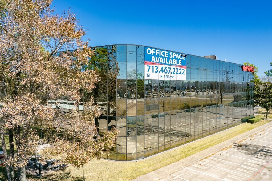 More Photos Of 15311 Vantage Pky W, Houston Unknown For Lease