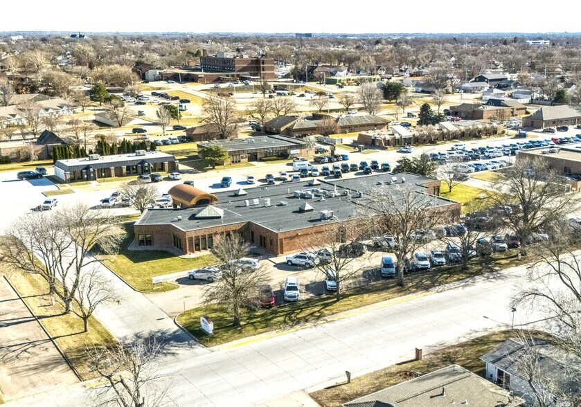 More Photos Of 729 N Custer Ave, Grand Island Medical For Sale