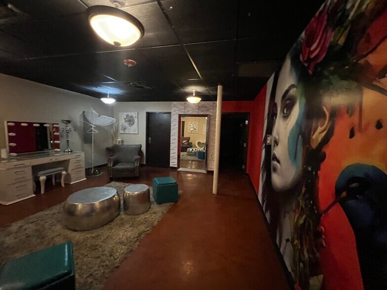 More Photos Of 3181 W Alameda Ave, Denver General Retail For Sale