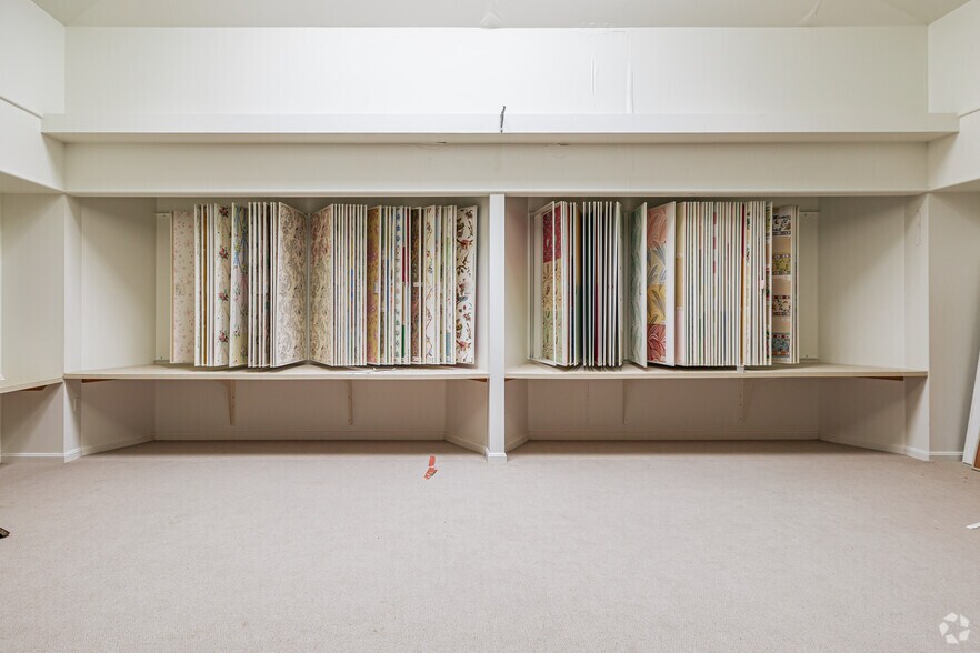 More Photos Of 23533 Mercantile Rd, Beachwood Flex For Sale