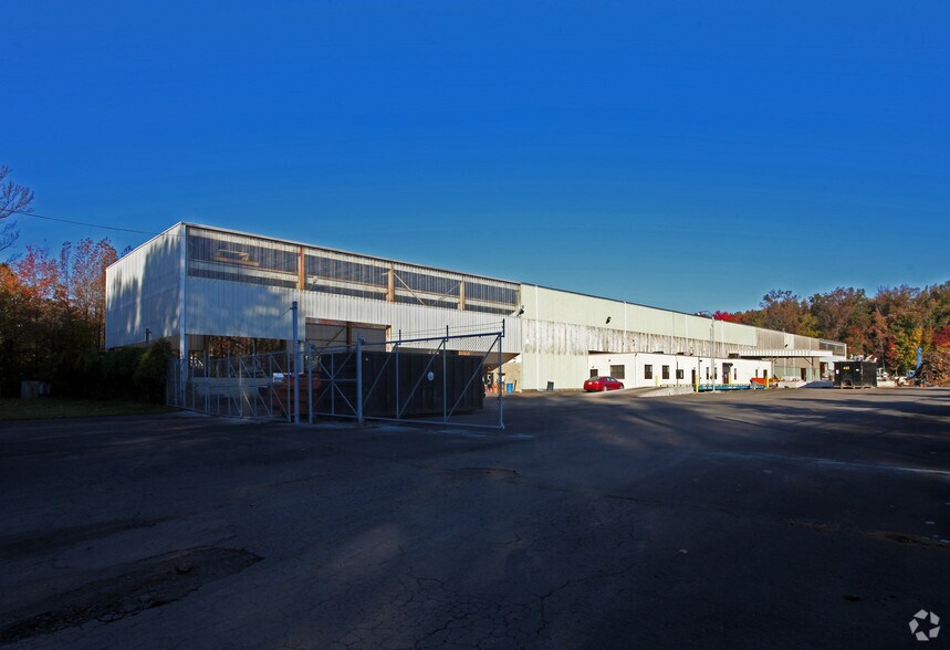 More Photos Of 2320 Big Oak Rd, Langhorne Distribution For Sale