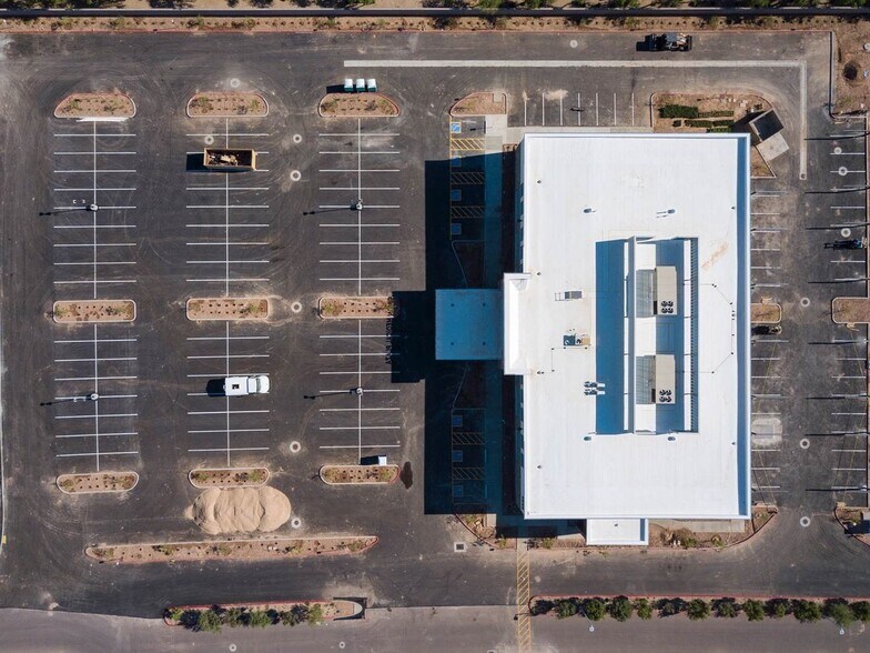 More Photos Of 7205 S 51st Ave, Laveen Medical For Lease