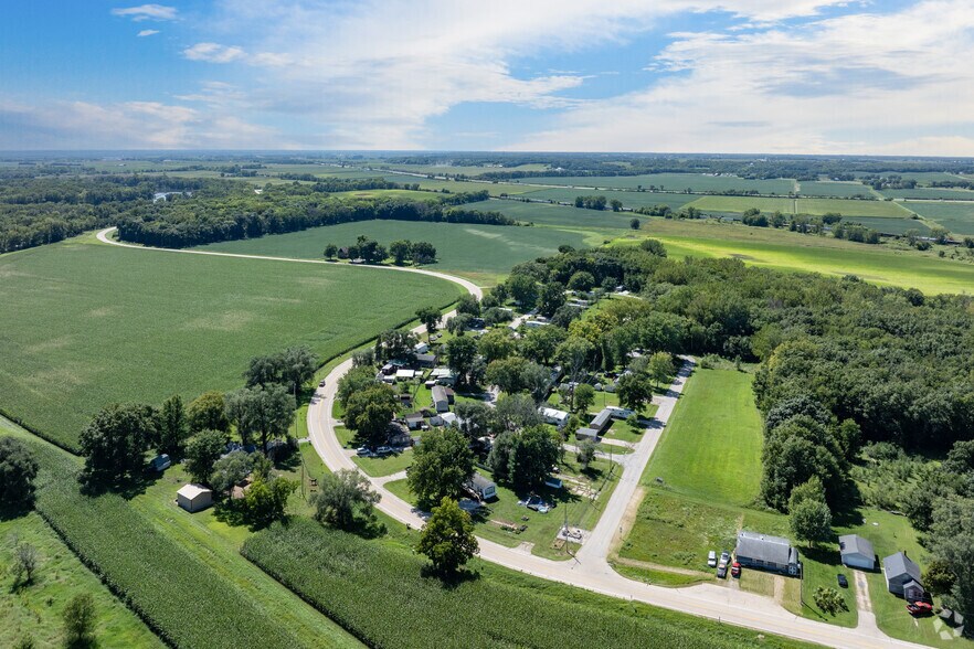 More Photos Of 700 Jackson St, Hillsdale Manufactured Housing Mobile Home Park For Sale