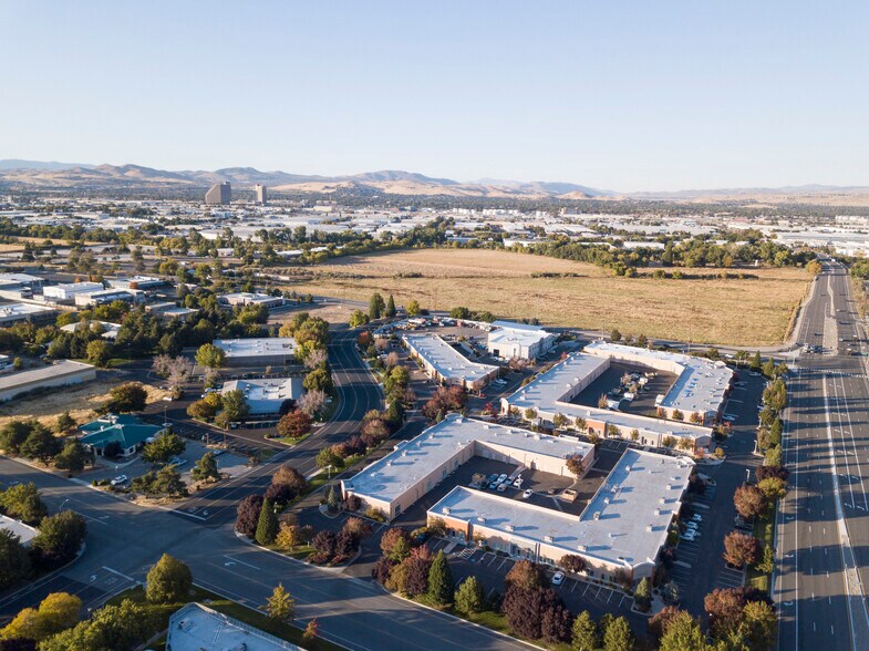 More Photos Of 1140 Financial Blvd, Reno Unknown For Lease