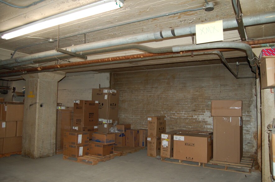 More Photos Of 610 Market St, Shreveport Flex For Sale