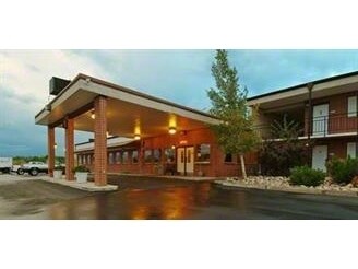 More Photos Of 1225 S State St, Salina Hotel For Sale