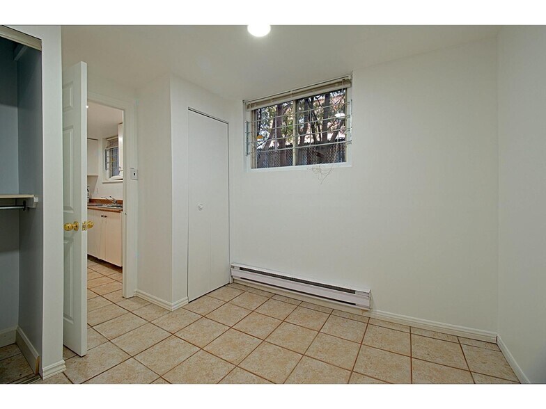 More Photos Of 40 Rue Principale, Gatineau Office For Sale