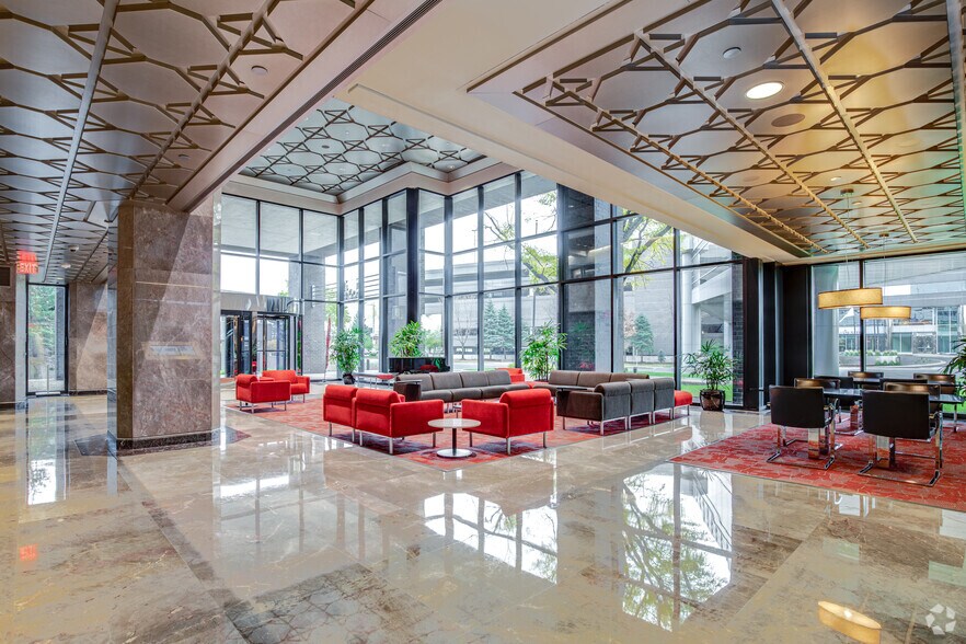 More Photos Of 8000-8500 Normandale Lake Blvd, Bloomington Unknown For Lease