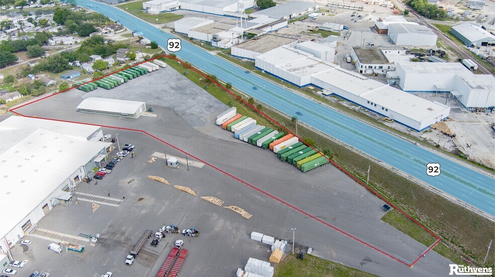 More Photos Of 500 McKean St, Auburndale Warehouse For Lease