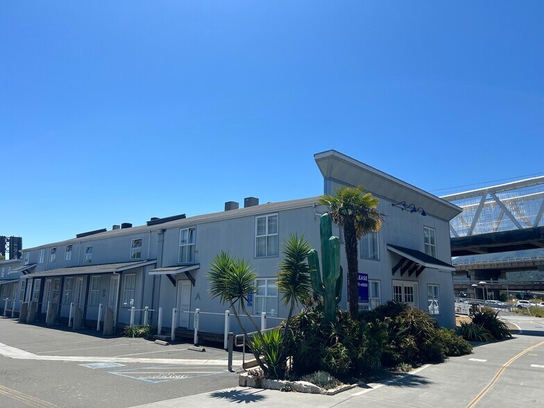 More Photos Of 12-14 E Sir Francis Drake Blvd, Larkspur Unknown For Lease