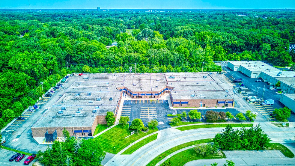 Primary Photo Of 21421 Hilltop St, Southfield Research And Development For Lease