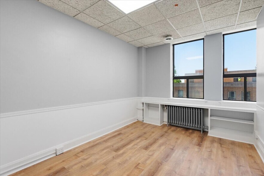 More Photos Of 500 Willow Ave, Council Bluffs Office For Lease