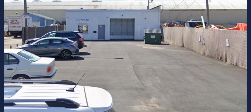 More Photos Of 199 Lexington Ave, Hackensack Warehouse For Sale