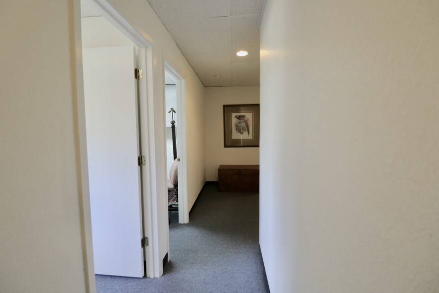 More Photos Of 2909 Lackland Rd, Fort Worth Medical For Lease