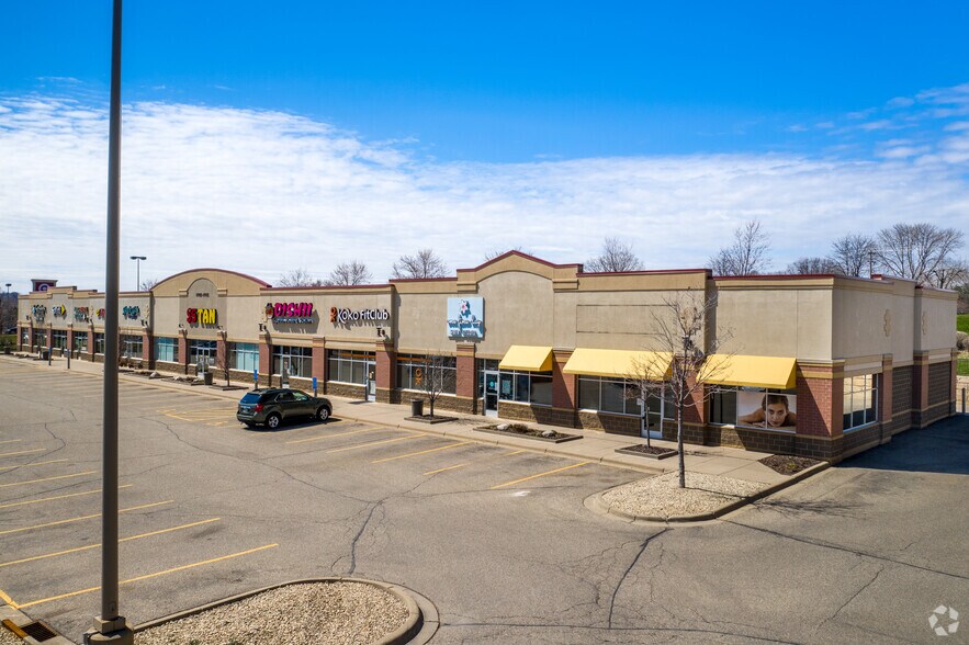 More Photos Of 7705-7745 Egan Dr, Savage General Retail For Lease