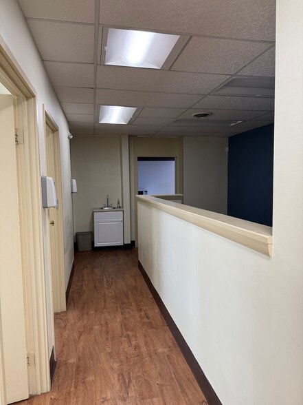 More Photos Of 7600 Osler Dr, Towson Medical For Sale