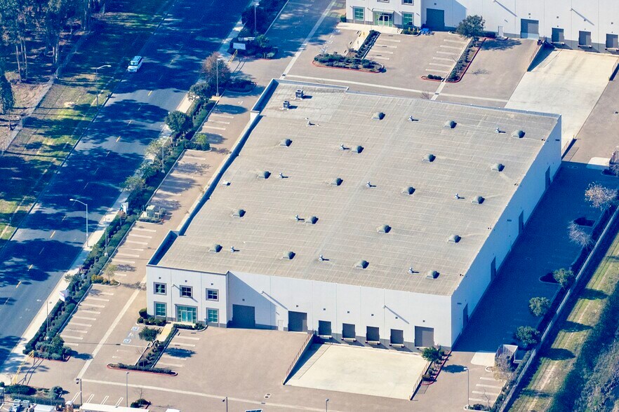 More Photos Of 1401 W Fairway Dr, Santa Maria Warehouse For Sale