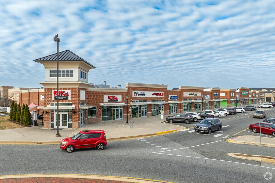 More Photos Of 1006 Bunker Hill Rd, Middletown Freestanding For Lease