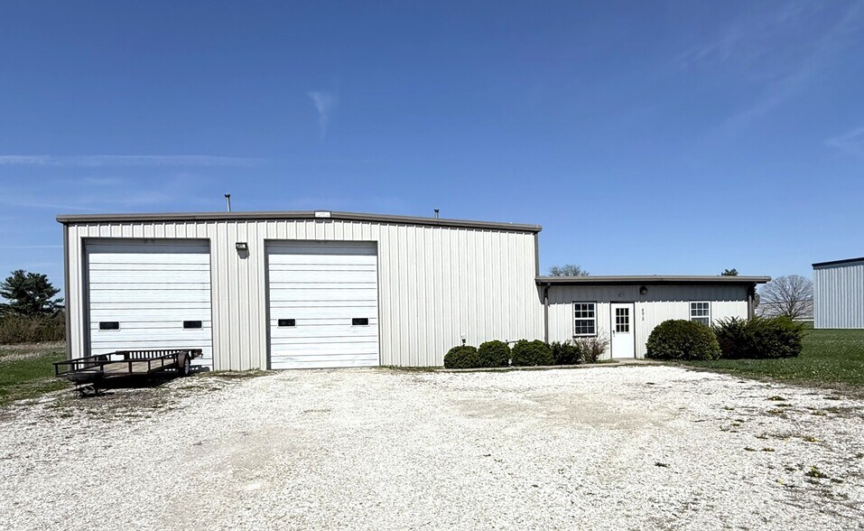 Primary Photo Of 875 Enterprise Ave, Galesburg Industrial For Sale