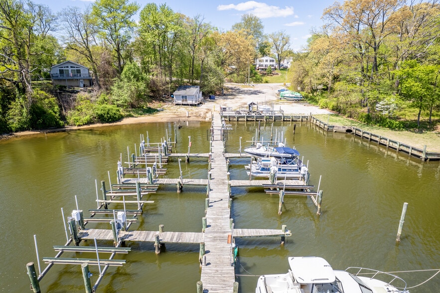 More Photos Of 7813 Leymar Rd, Glen Burnie Marina For Sale