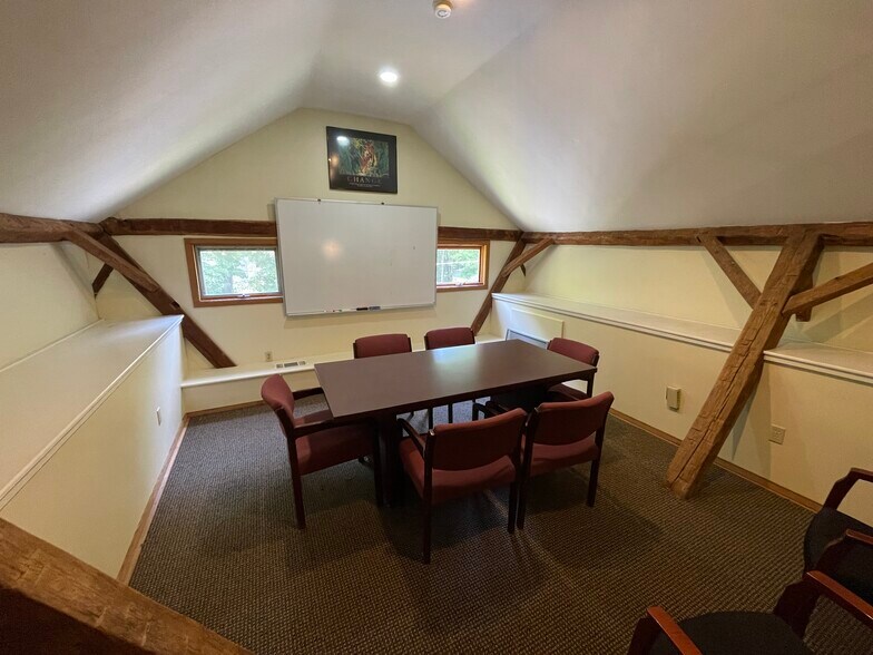 More Photos Of 167 Baxter Rd, Storrs Mansfield Office For Sale