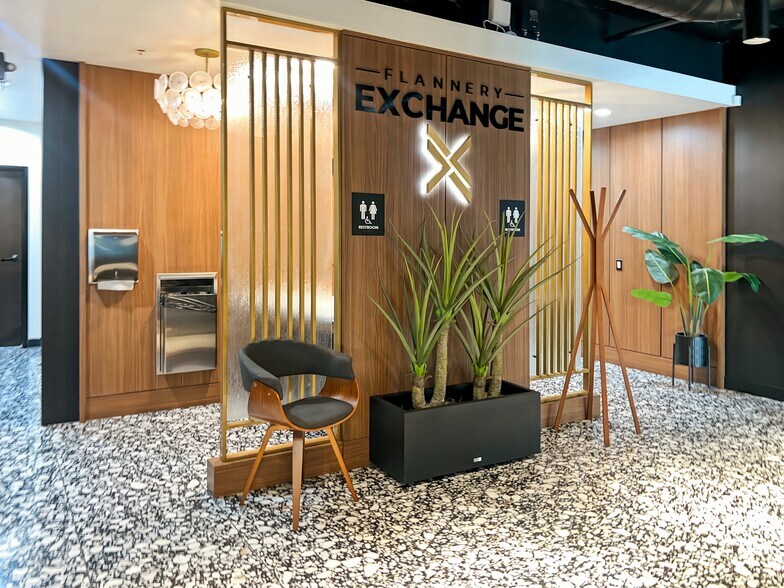 More Photos Of 750 N Palm Canyon Dr, Palm Springs Coworking Space