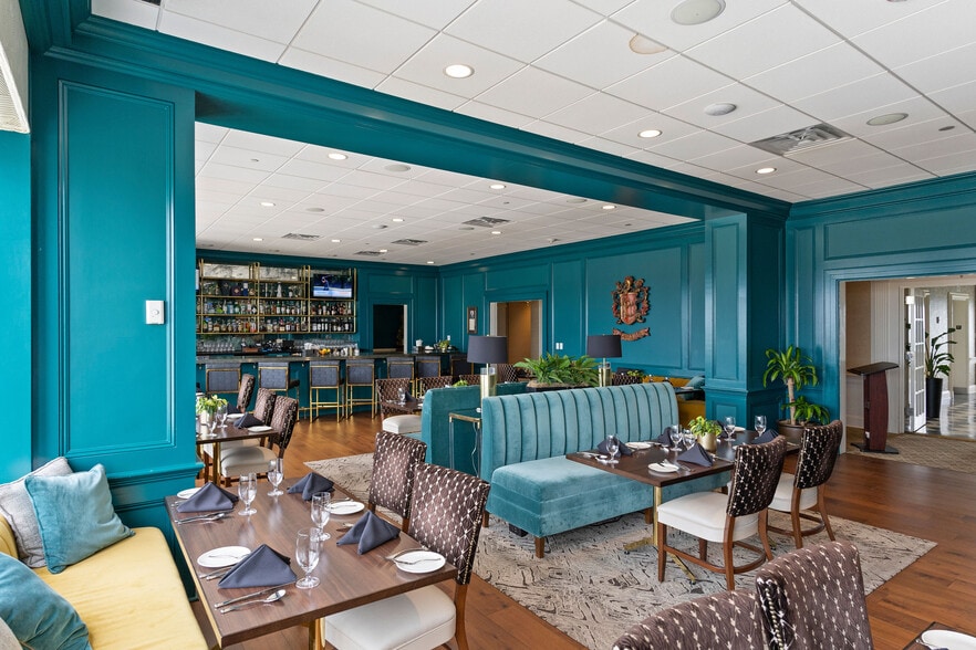 More Photos Of 699 Broad St, Augusta Office For Lease