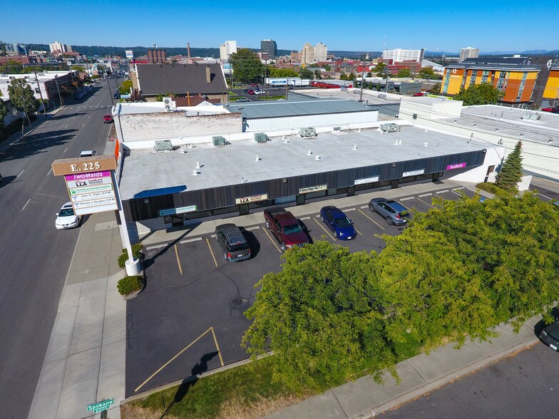 Primary Photo Of 225 E 3rd Ave, Spokane General Retail For Sale