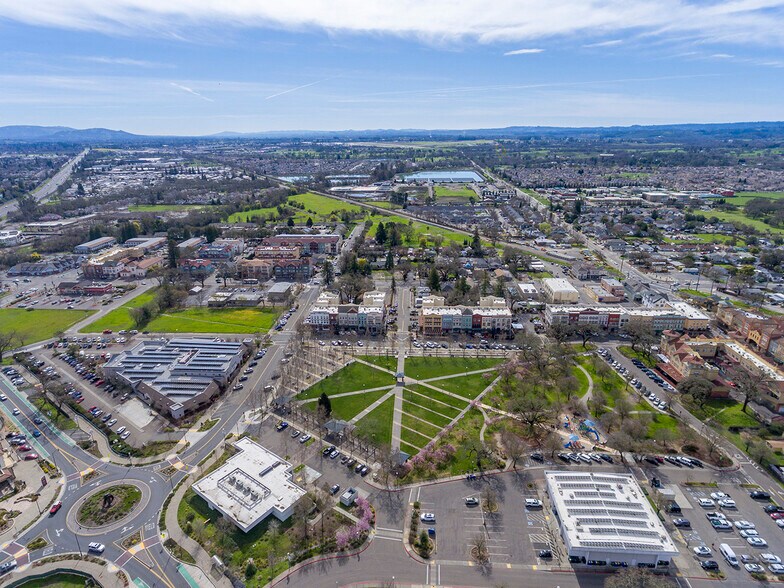 More Photos Of 220 Windsor River Rd, Windsor Apartments For Sale