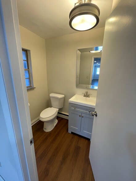 More Photos Of 6928 Miami Ave, Cincinnati Office For Lease