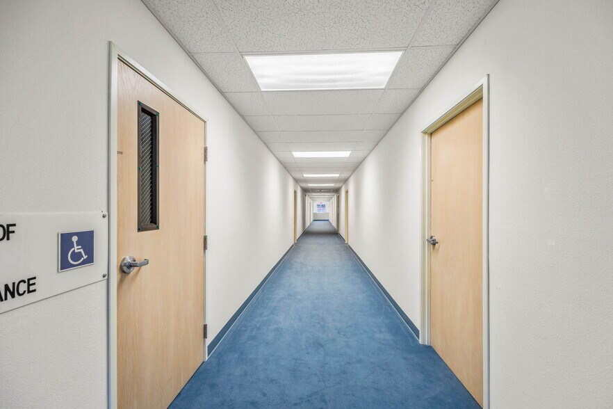 More Photos Of 705 9th St, Florence Medical For Lease