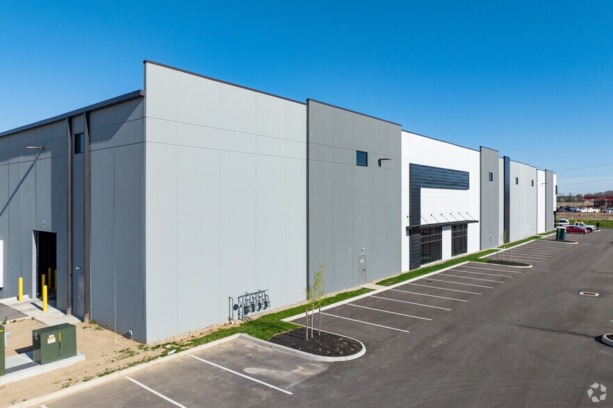 More Photos Of 10013 Busey Rd, Canal Winchester Industrial For Sale