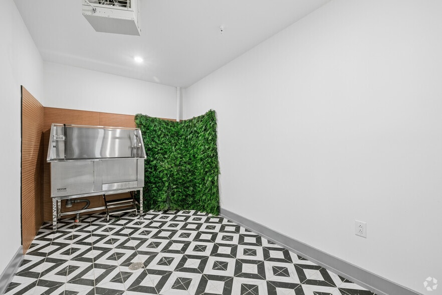 More Photos Of 1818 N 53rd St, Philadelphia Apartments For Lease