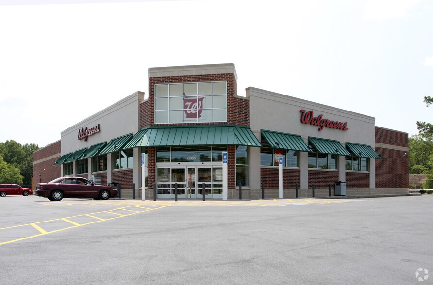 Primary Photo Of 12955 Brown Bridge Rd, Covington Drugstore For Sale